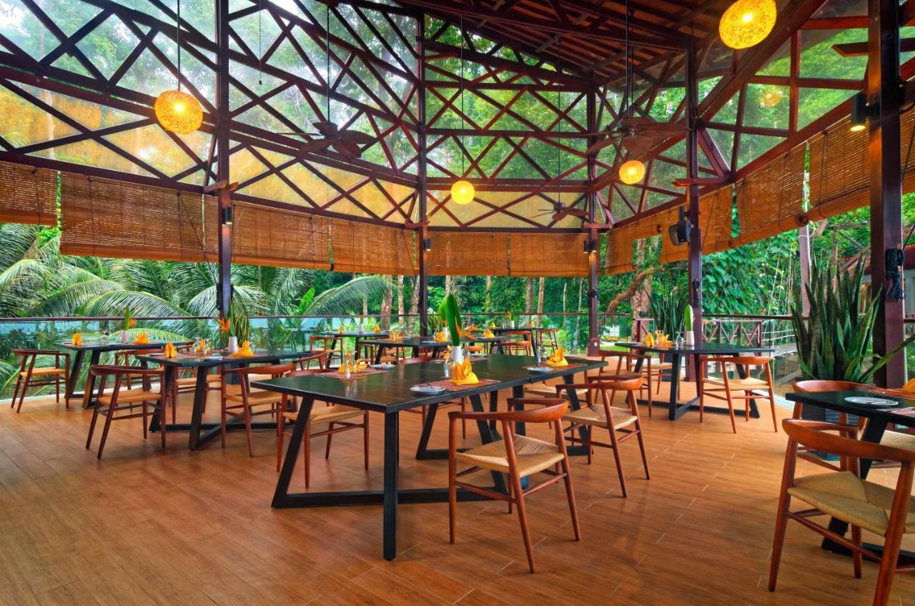 Borneo Eagle Tempat peranginan