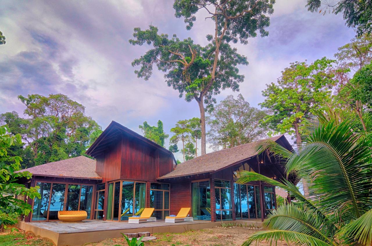 Borneo Eagle Tempat peranginan 5*